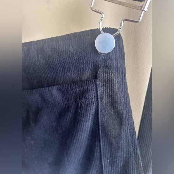 Light cord overall dress - Picture 7 of 9